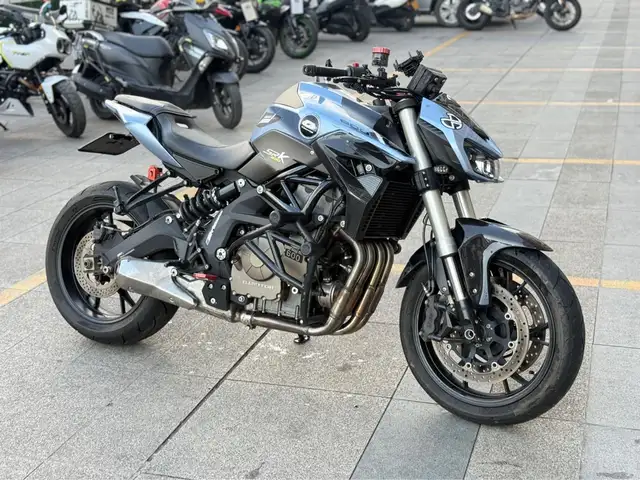 Мотоцикл Qjmotor SRK600, Душанбе