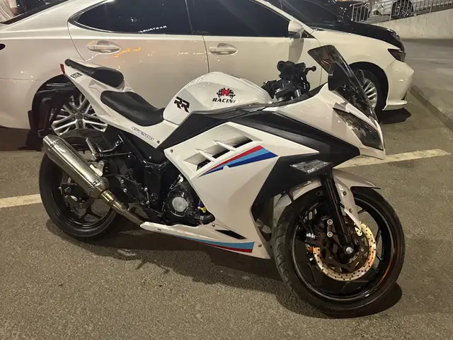 Мотоцикл Kawasaki 400 Replica, Душанбе