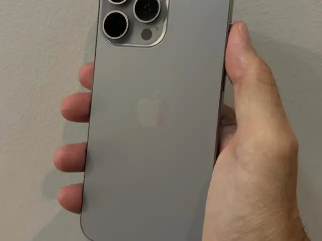 Apple iPhone 15 Pro Max, 256 gb, Natural Titanium, Хуҷанд