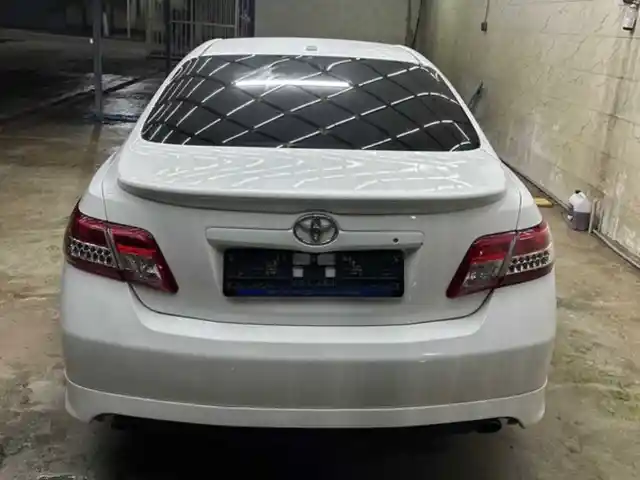 Заднее стекло на Toyota Camry 2, Душанбе