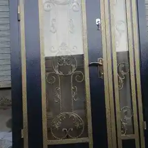 Дверь, Душанбе
