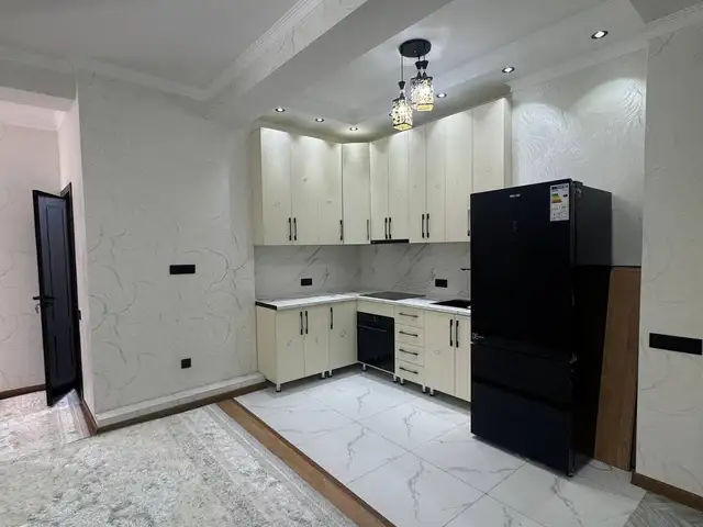 2-комн. квартира, 13 этаж, 80 м², Сомони, Душанбе
