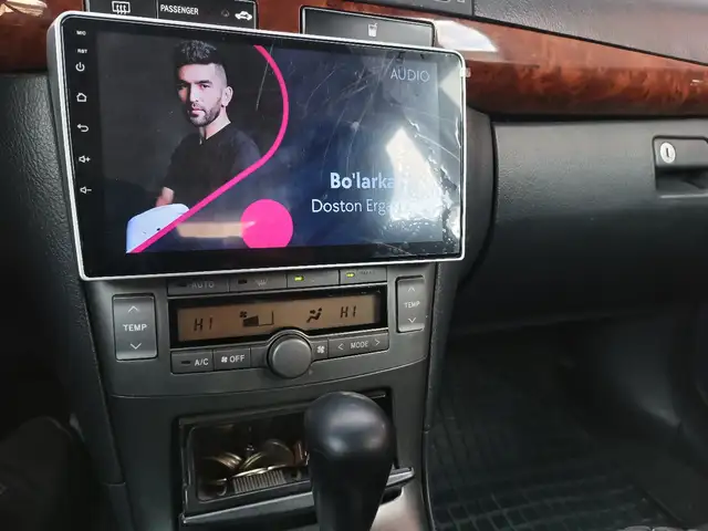 Автомагнитолла от Toyota, Истаравшан