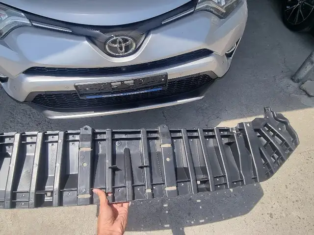 Защитник от Toyota Rav4 2017, Душанбе