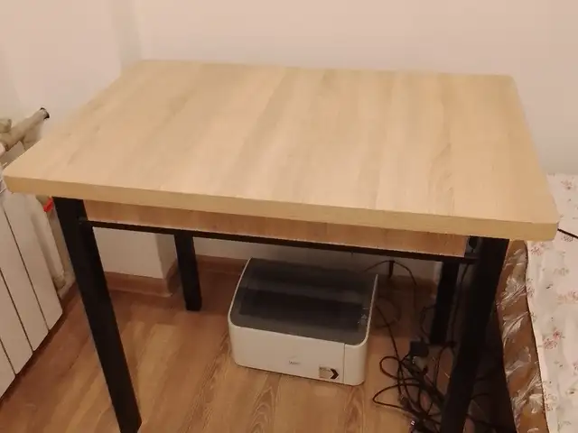 Cтол, Душанбе