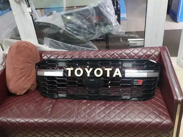 Облицовка от Toyota land cruiser prado, Душанбе
