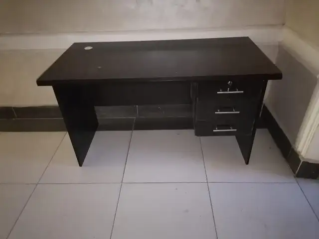 Стол, Душанбе