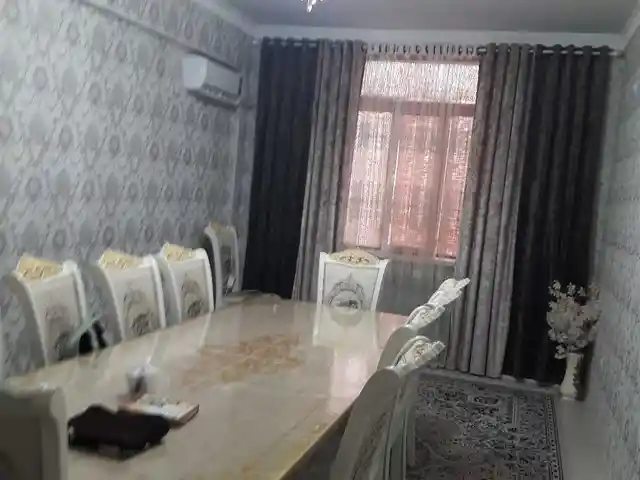 3-комн. квартира, 6 этаж, 124 м², 18 мкр, Худжанд