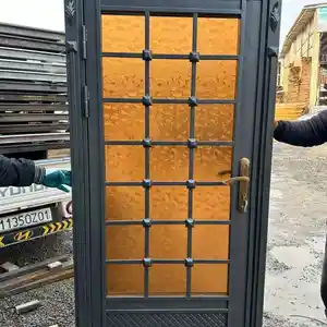 Дархои охани, Душанбе
