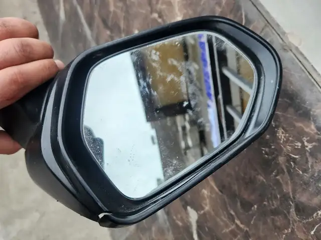 Боковое зеркало Toyota, Душанбе