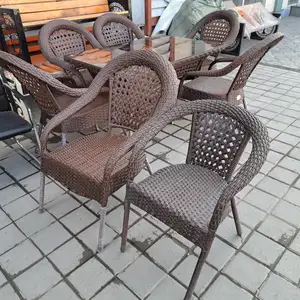 Стол и стулья, Душанбе