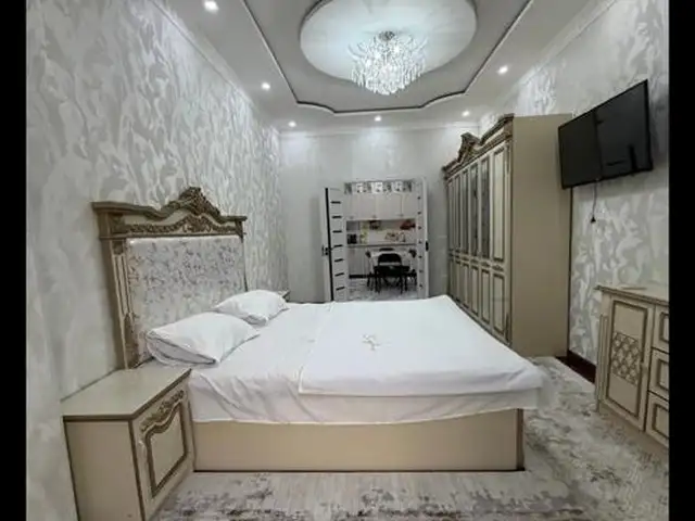 2-комн. квартира, 9 этаж, 75м², Сомони Пушти Парламент, Душанбе
