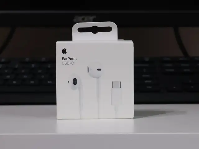 Проводные наушники EarPods Type C, Душанбе