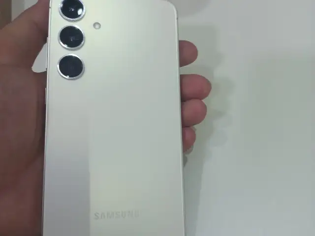 Samsung Galaxy s24+, Худжанд