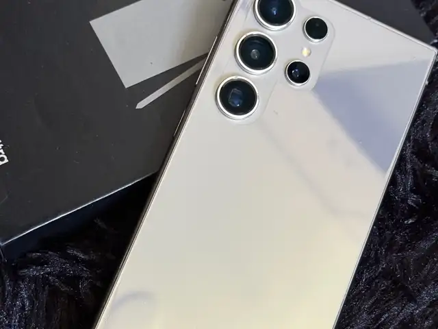 Samsung Galaxy S24 Ultra, Худжанд