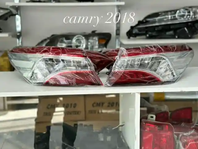 Задние стоп фары на Toyota Camry 6, Душанбе