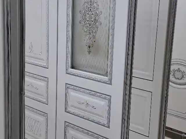 Дверь, Душанбе