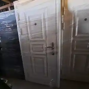 Железная дверь, Душанбе