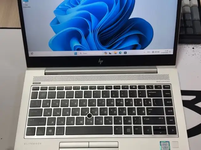 Ноутбук Нр Intel Core i5-8350U.SSD 256GB.RAM 8GB., Душанбе