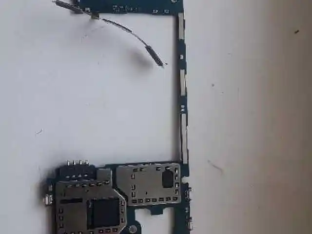 Плата то Samsung Galaxy J3, Душанбе