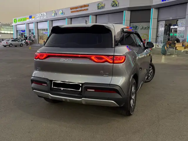 BYD Yuan Up