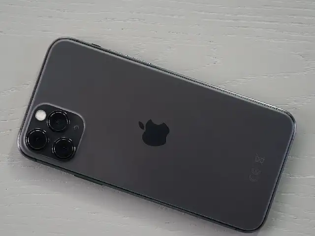 Apple iPhone 11 Pro, 64 gb, Space Grey, Худжанд