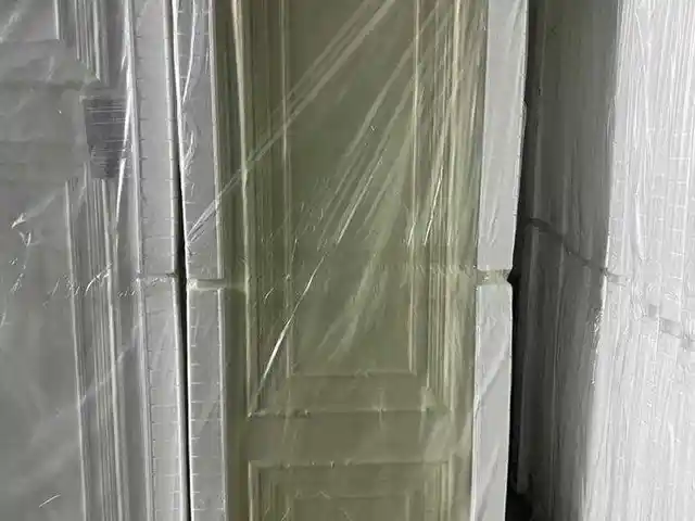 Дверь, Душанбе