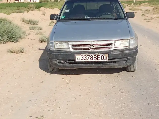 Opel Astra F