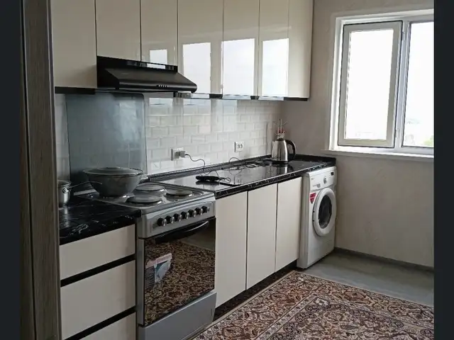 2-комн. квартира, 5 этаж, 63м², Зарафшон, поликлиникаи 14, домои 9 этажа, Душанбе