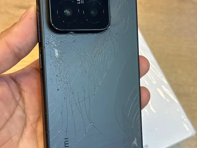 Xiaomi 15 Black 12/512gb, Худжанд