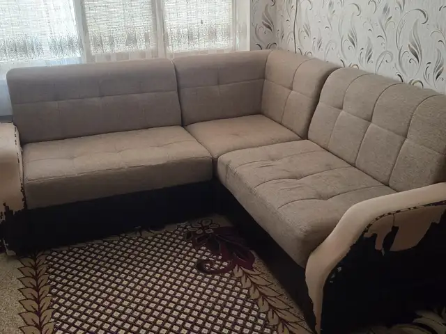 Угловой диван, Худжанд