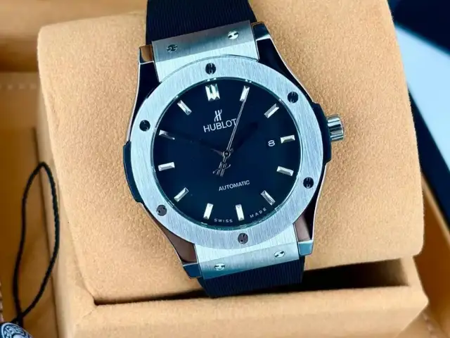 Часы Hublot, Душанбе