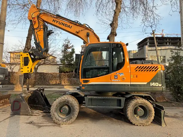 Экскаватор Hyundai R140W 2015, Душанбе - 9