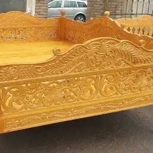 Тапчан, Душанбе