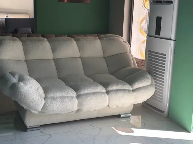 Диван облочко, Худжанд