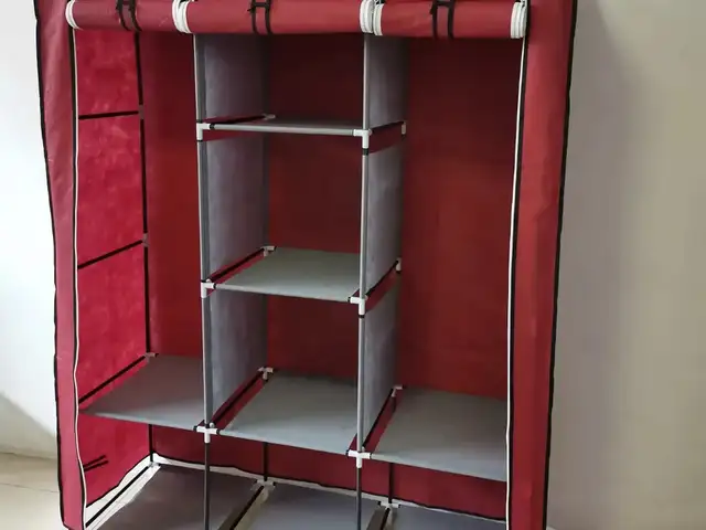 Тканевый шкаф, Душанбе