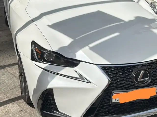 Lexus IS series