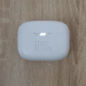 Наушник JBL, Бохтар (Курган-Тюбе)