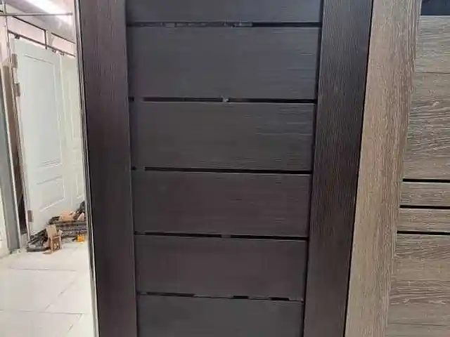 Дверь, Душанбе