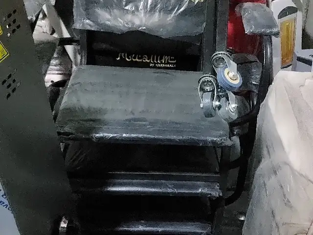 Стул барои намоз, Душанбе