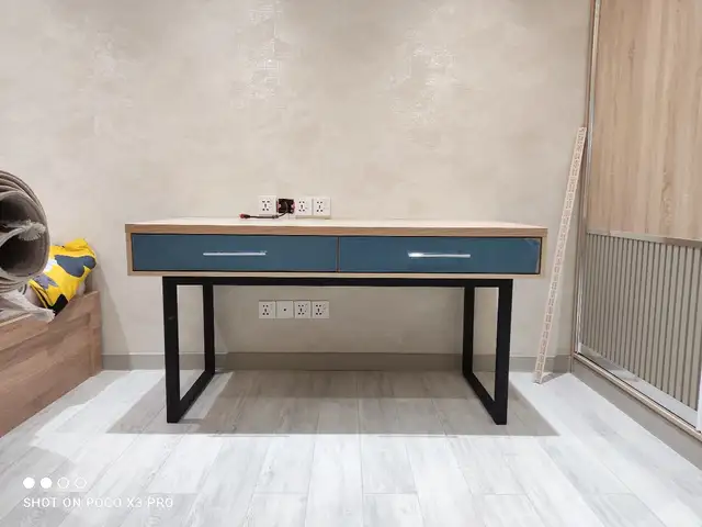 Стол, Худжанд