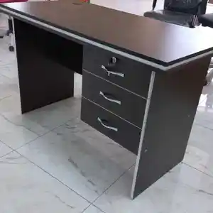 Офисный стол, Душанбе