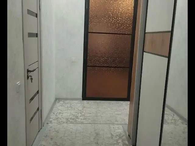 3-комн. квартира, 2 этаж, 100м², сомони, Душанбе
