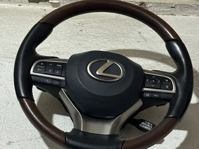 Руль на Lexus rx 350, Душанбе