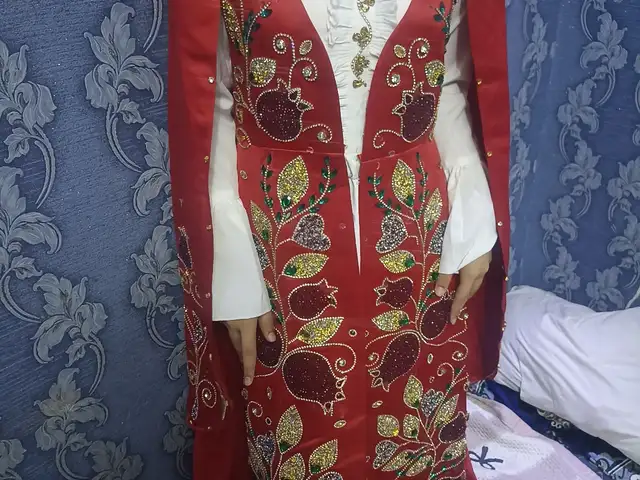 Платье, Худжанд