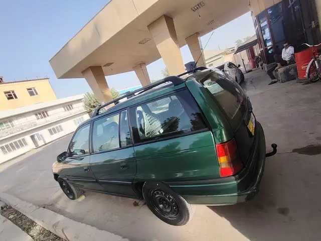 Opel Astra F