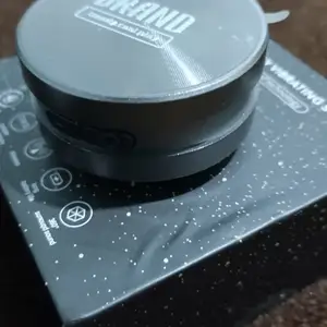 Сабвуфер black vibrating speaker, Зафарабад