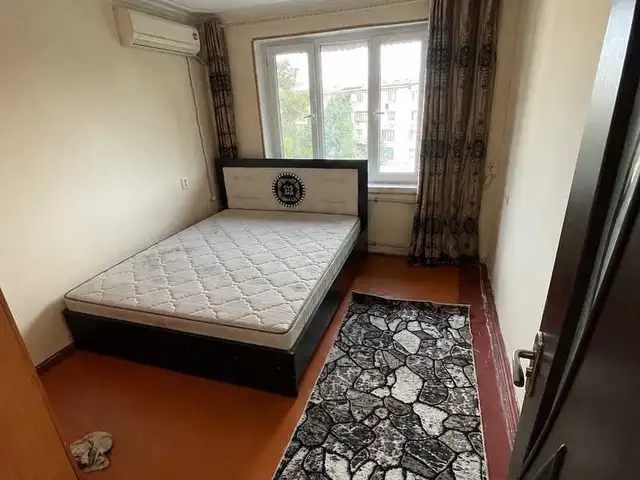 4-комн. квартира, 4 этаж, 80м², 102мкр, Душанбе