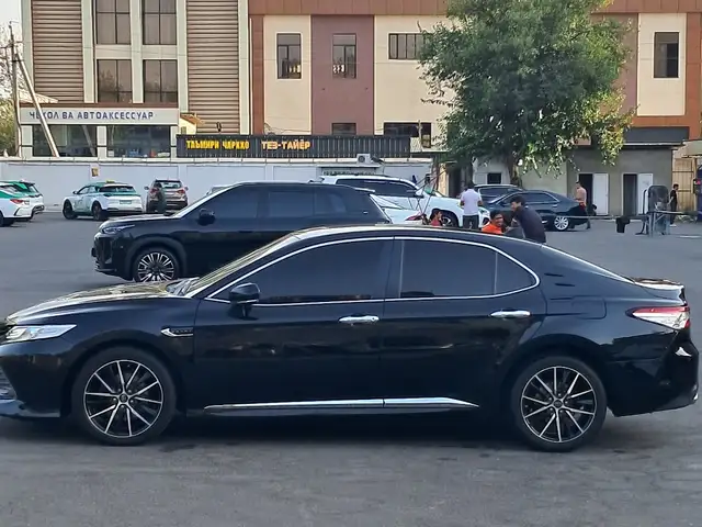 Toyota Camry, 2018, Душанбе - 4