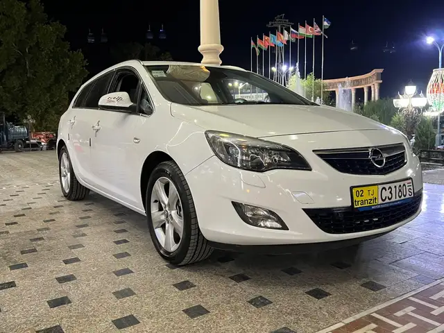 Opel Astra J, 2011, Хуҷанд - 4